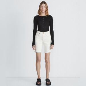 Rag & Bone Vintage Bermuda Short. Color:Ecru. Size 32 (10-12)